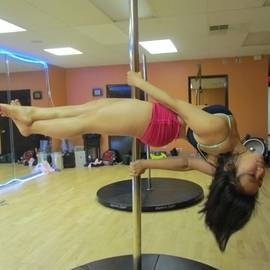 Defying gravity: Pole fitness trend takes off in C-U