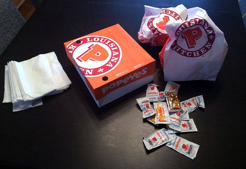Popeyes returns to Champaign, people line up