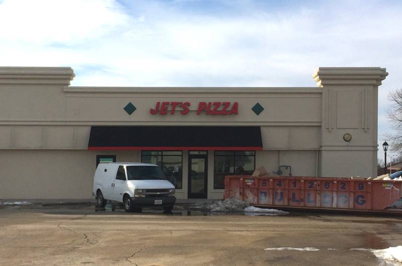 New Jet’s Pizza location taking shape