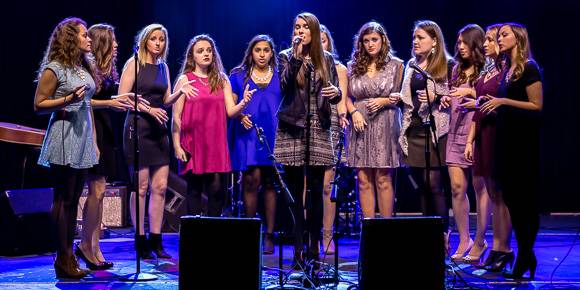 Female a cappella group rocks the stage