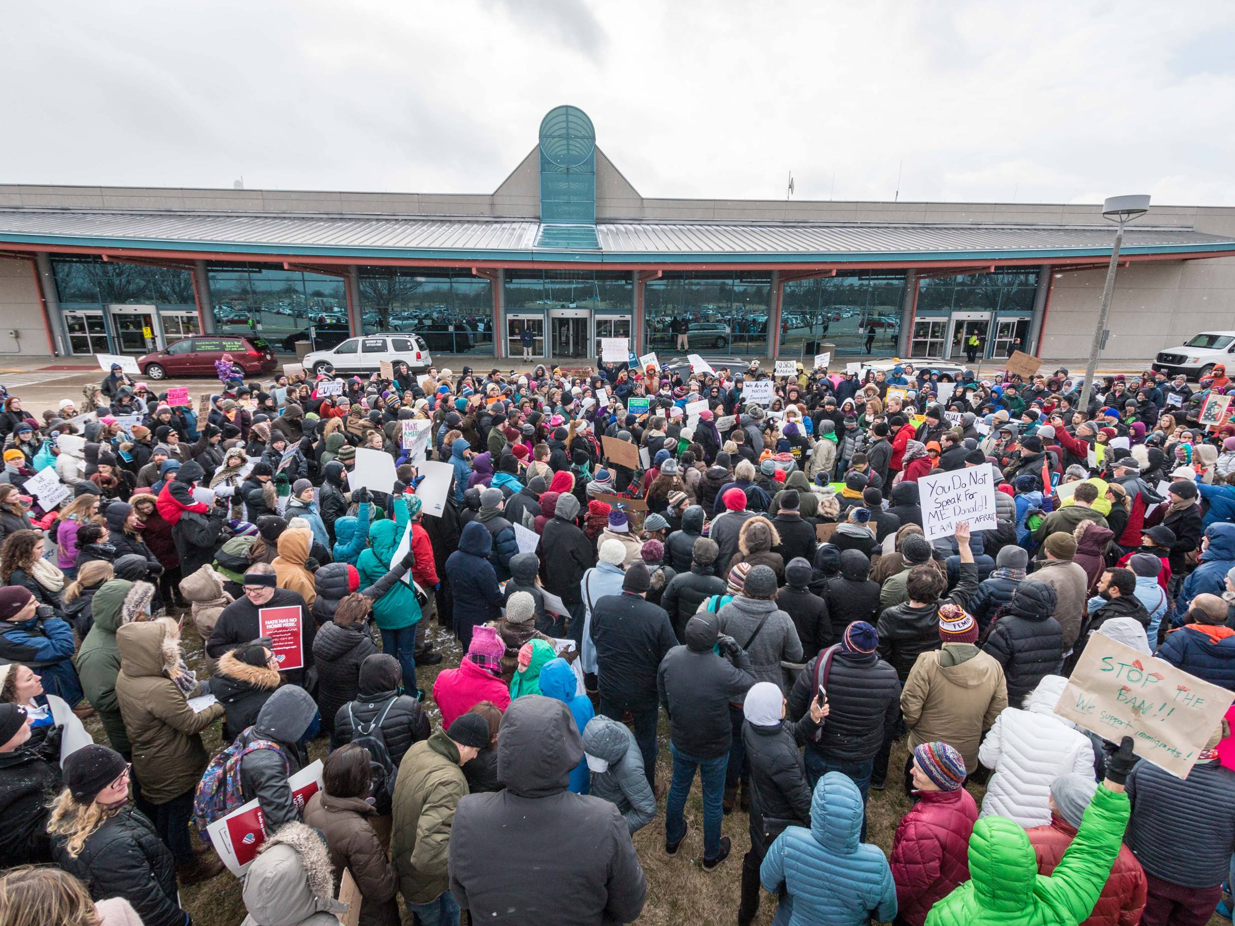 Protest against Trump’s Muslim ban at Willard Airport
