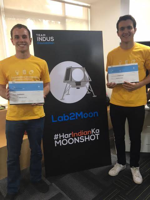 U of I students aim to bring life to the moon