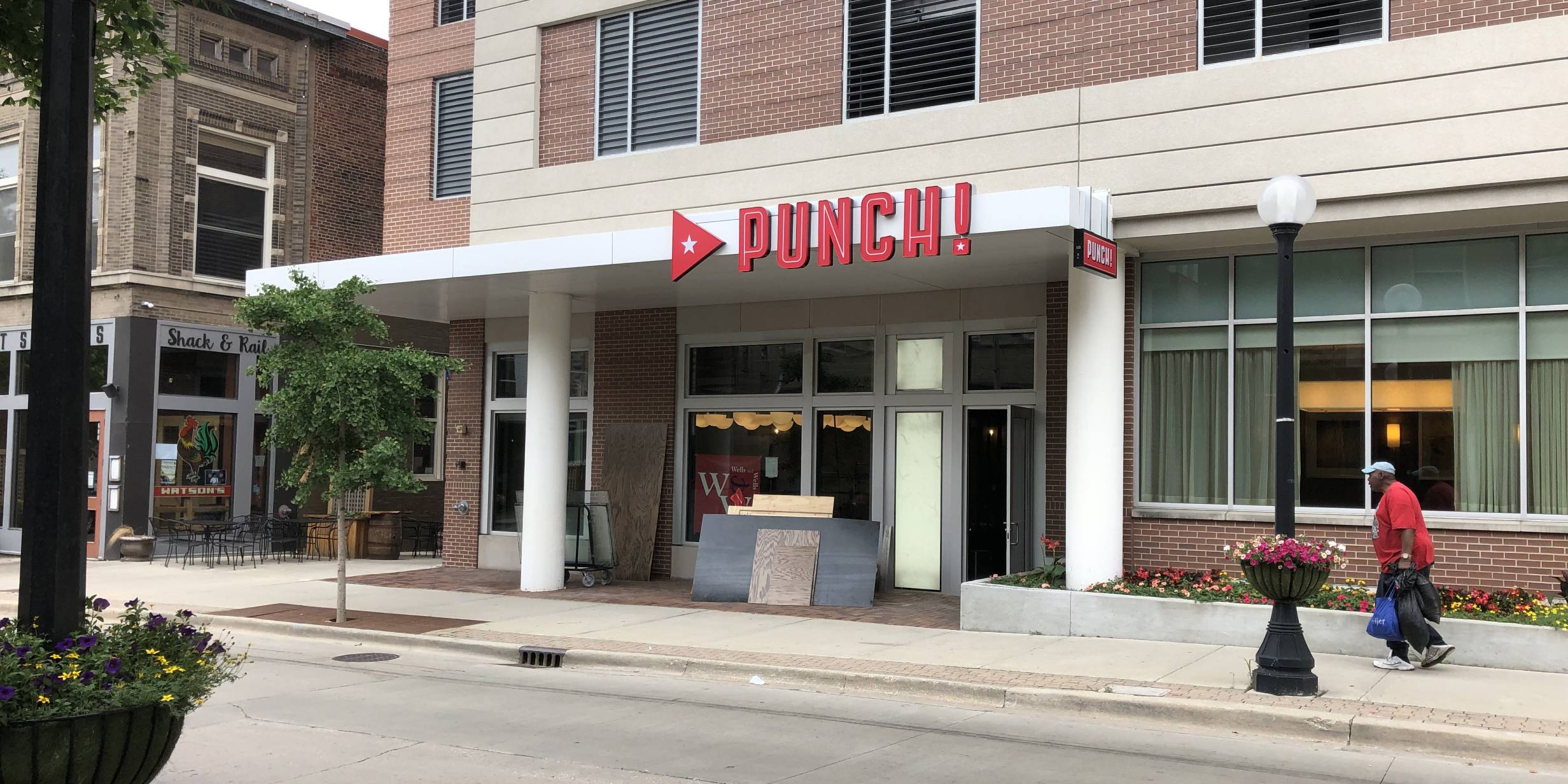 New bar/restaurant Punch! opening soon in Downtown Champaign