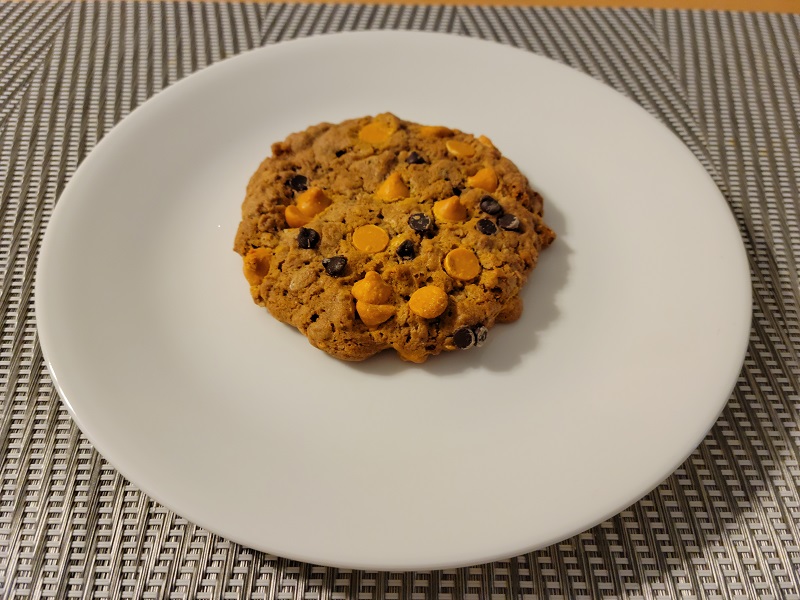 Butterscotch chocolate chip oatmeal cookie on a plate. Photo by Matthew Macomber.