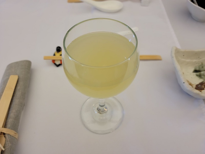 A sake cocktail in a tall wine glass. Photo by Matthew Macomber.