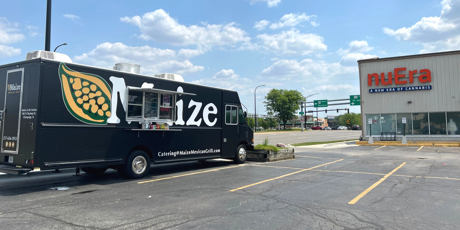 The Maize taco truck is parked in the nuEra Urbana parking lot in Champaign-Urbana, Illinois. Photo by Alyssa Buckley.