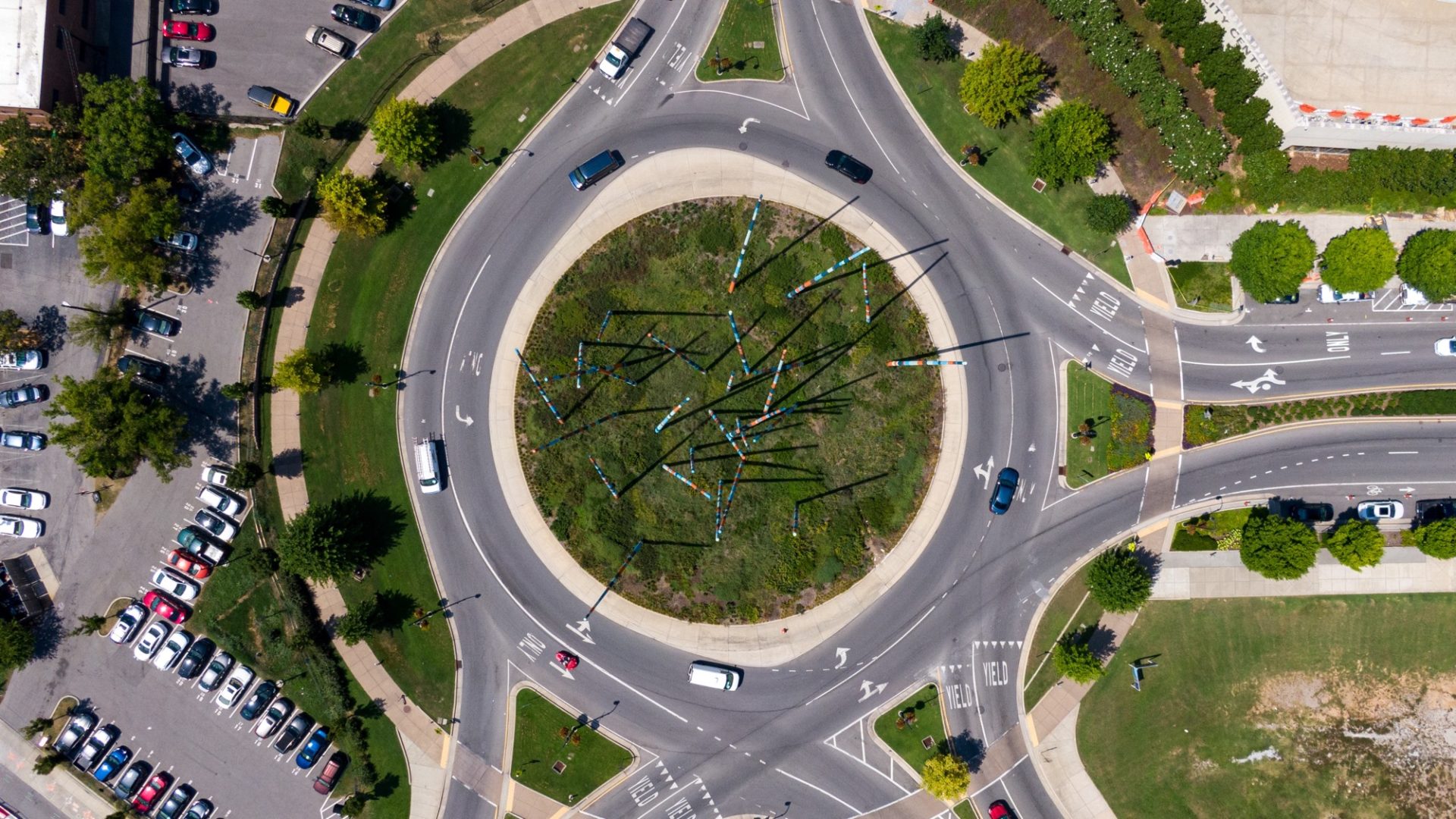An overhead, bird's eye view of a roundabout.